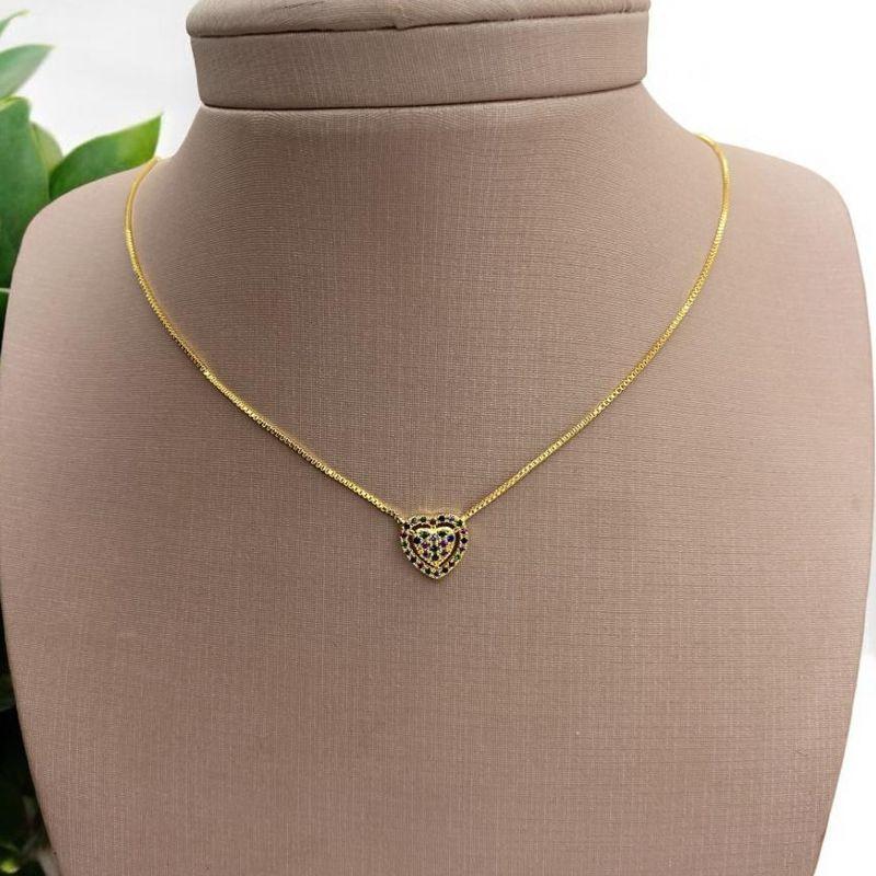 Colar Pingente Coração Cravejado Colorido