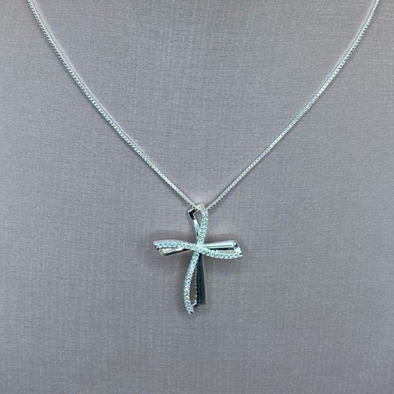 Corrente c/ Pingente Cruz Contorno Cravejado Prata