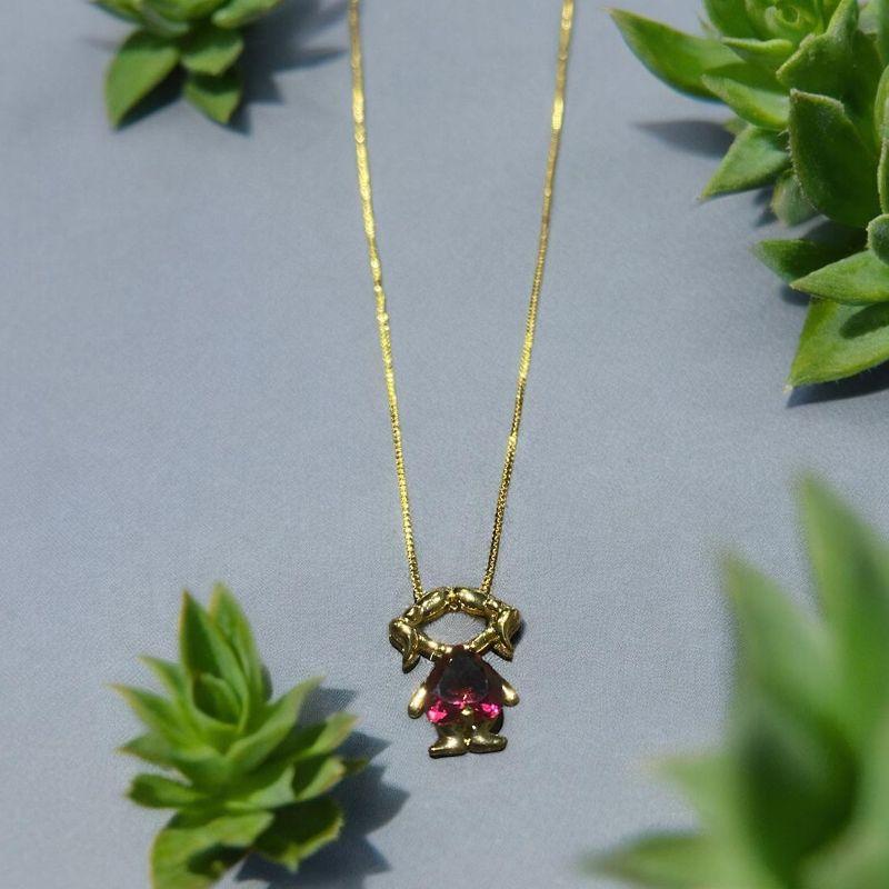 Corrente Menina Vermelha