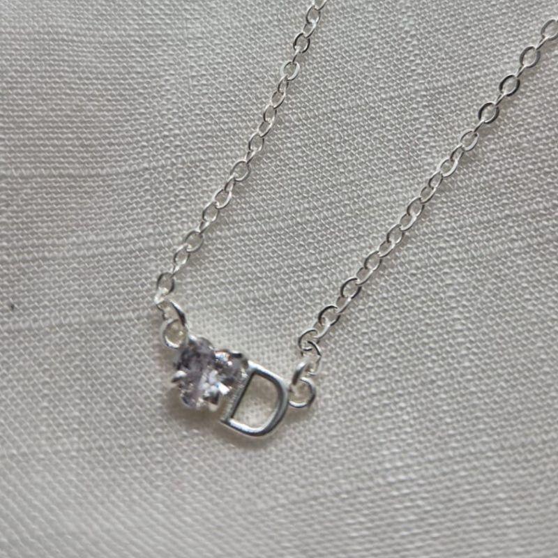 Corrente Pingente Brilhante Letra 