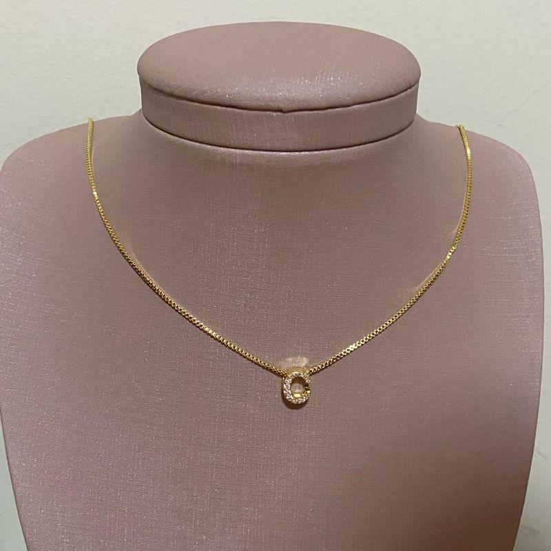 Gargantilha Pingente Letra 