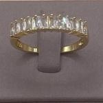 Anel Cravejado c/ Pedras Navetes