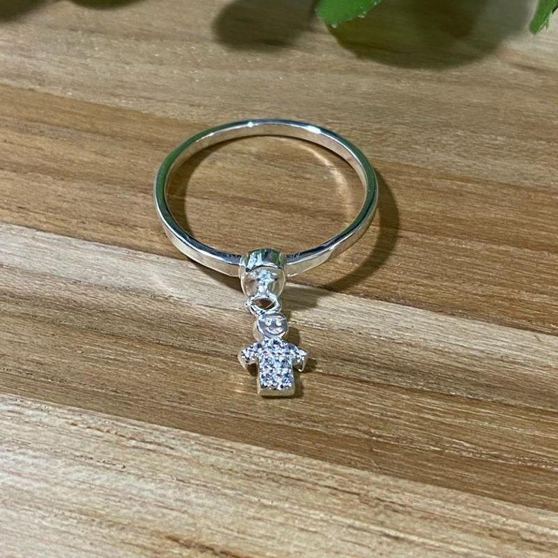 Anel Menino Pendurado