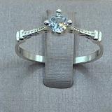 Anel Solitario Detalhado Prata