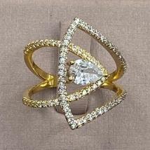 Anel Triangular Gota Central