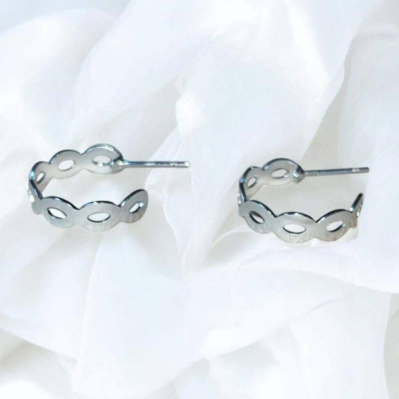 Brinco Argolas Curvas