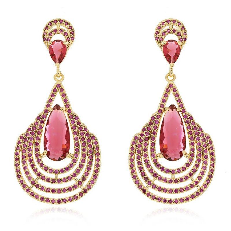 Brinco Cravejado Zirconias e Pedra Vermelha