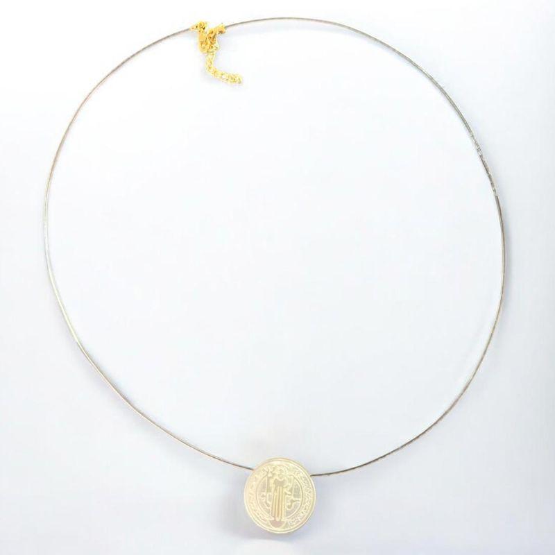 Corrente Fio de Nylon Pingente Madreperola São Bento