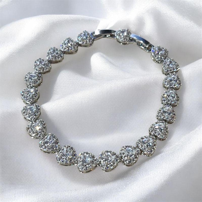 Pulseira Brilhantes Coração Aço Inox