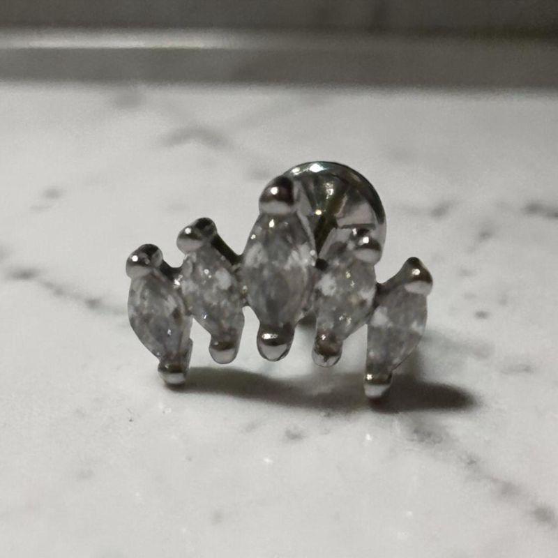 Piercing Navetes