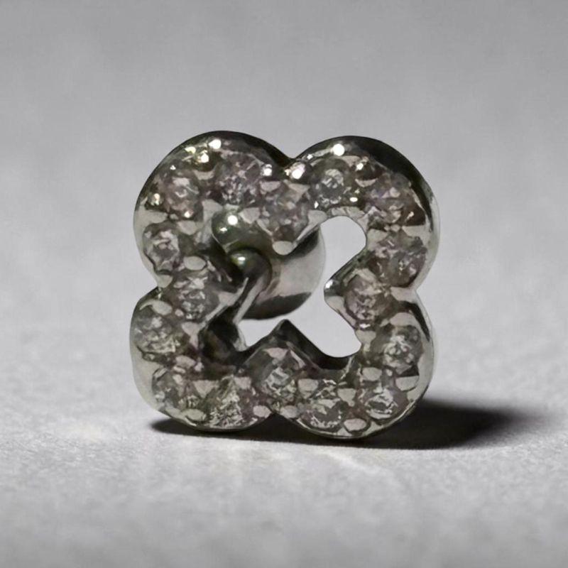 Piercing Trevo Brilhantes