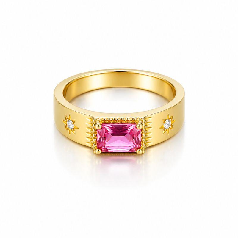 Anel Pedra Retangular Rosa Laterais Zirconias