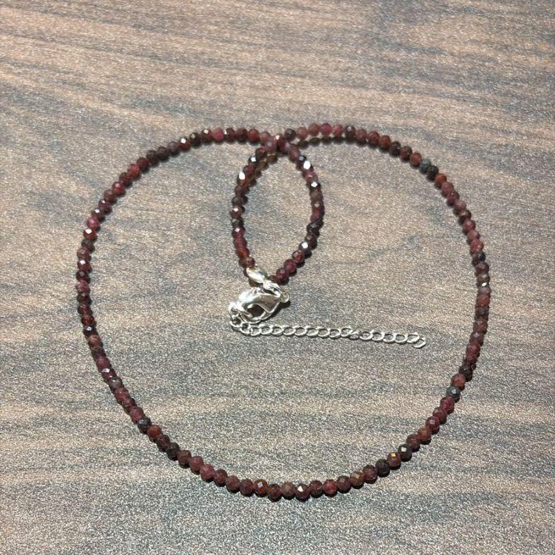 Colar Pedras Granada 3mm