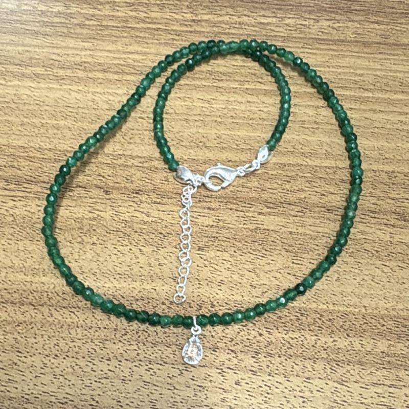 Colar Pedras Jade Esmeralda 3mm Pingente Gota