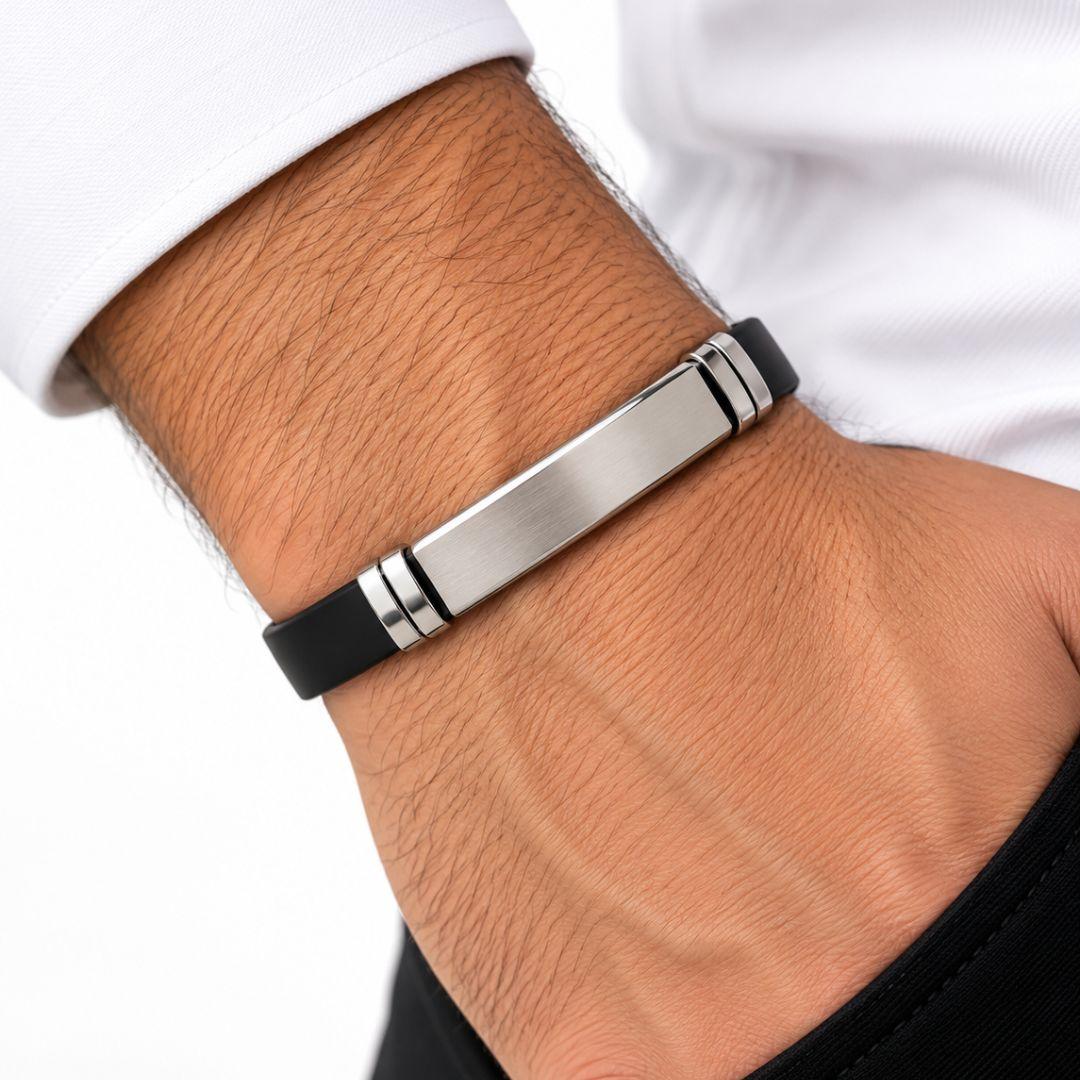 Pulseira Emborrachada com Placa Lisa